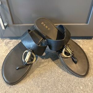 DKNY Black Leather Toe-Post Sandals with Gold Accent
